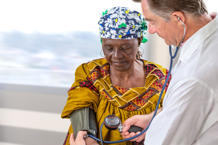 Healthcare Professionals Benefit Working Abroad